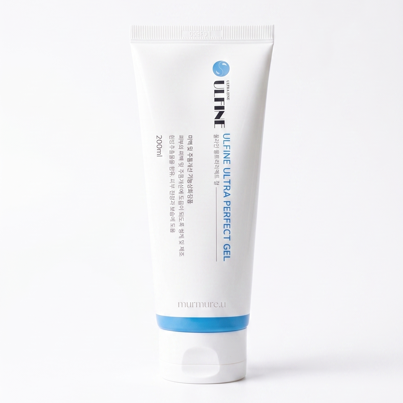 A white squeeze tube of LUM LINE ULTRA PERFECT GEL with blue accents, standing upright on a clean white background.